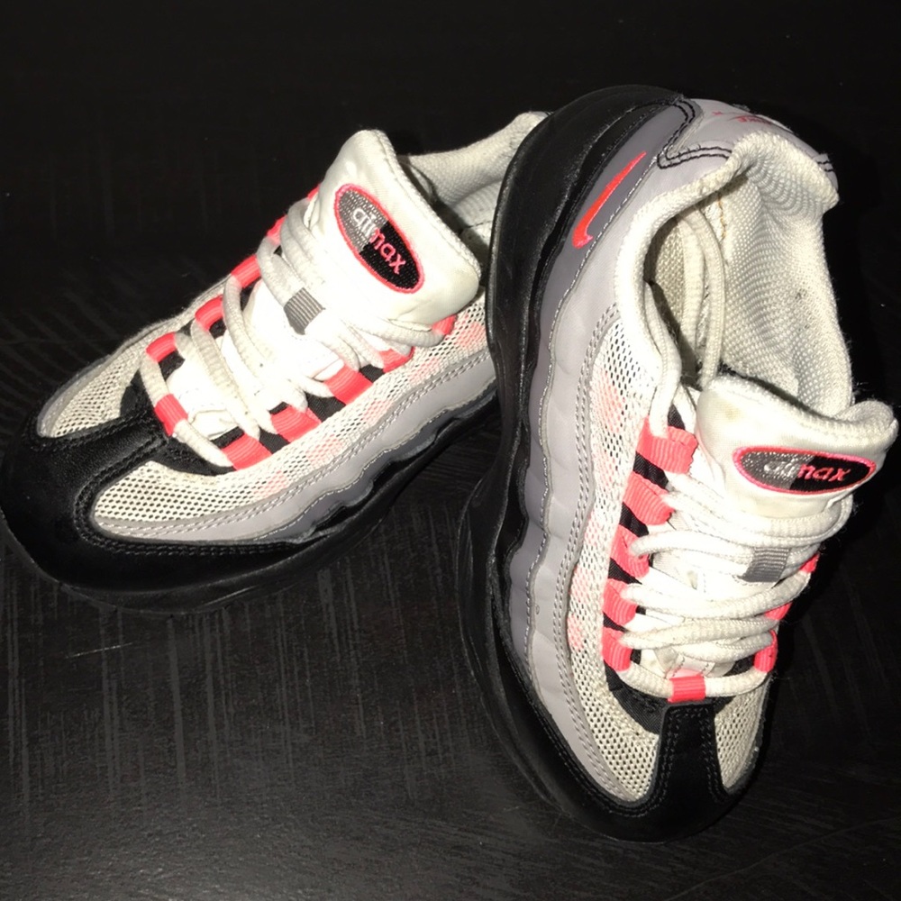 Nike Air Max 95 kids (size 11)
